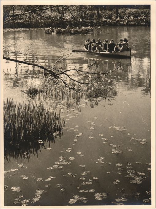 Boat ride on the lake of Ciutadella Park