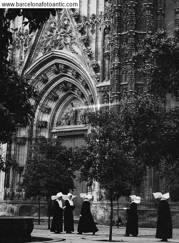 Concepción gate, 1958