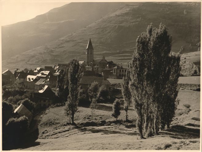 Vistas de Viella en 1951